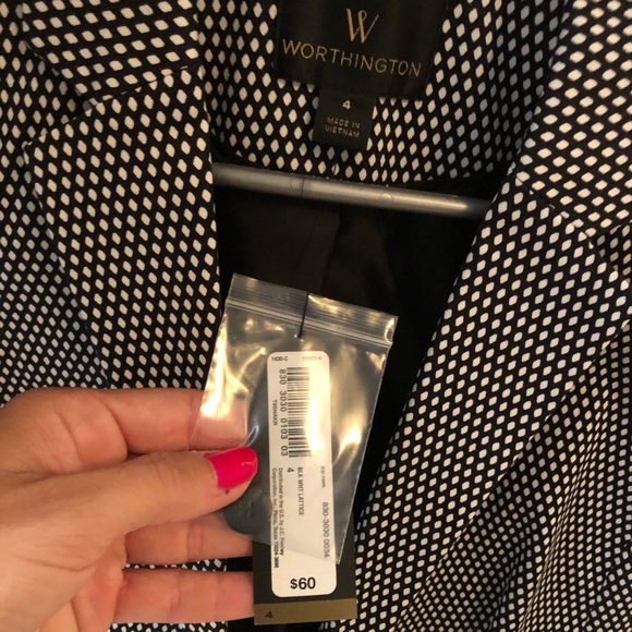 Black and white fitted Blazer - Picture 3 of 3